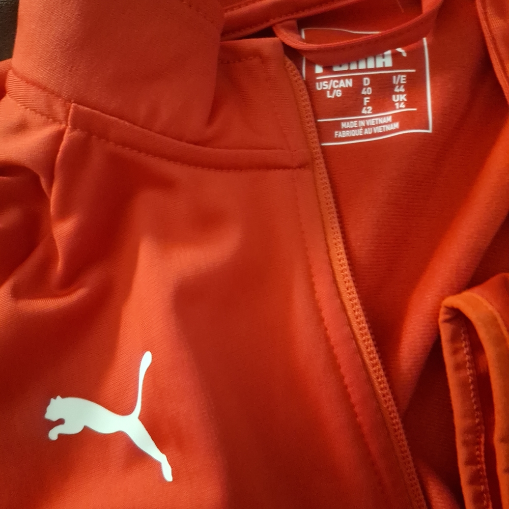 Puma Red Track Jacket - Picture 2 of 3